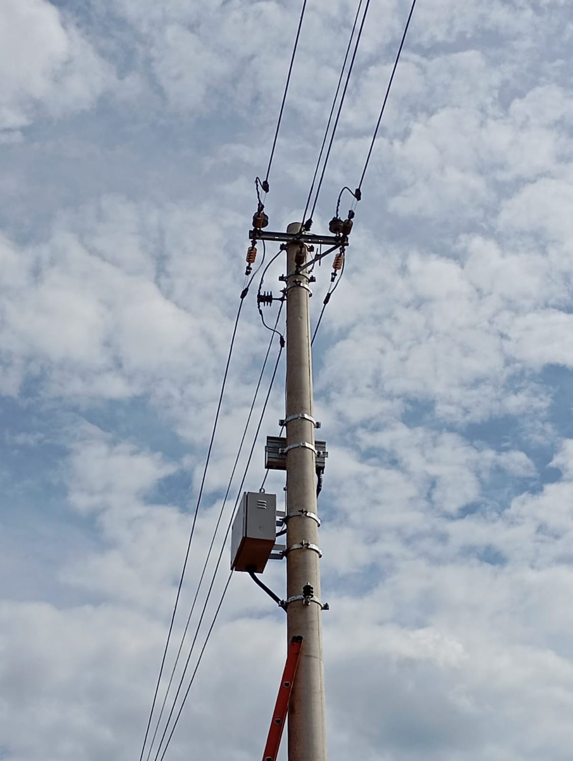 Rede de distribuição em atendimento emergencial